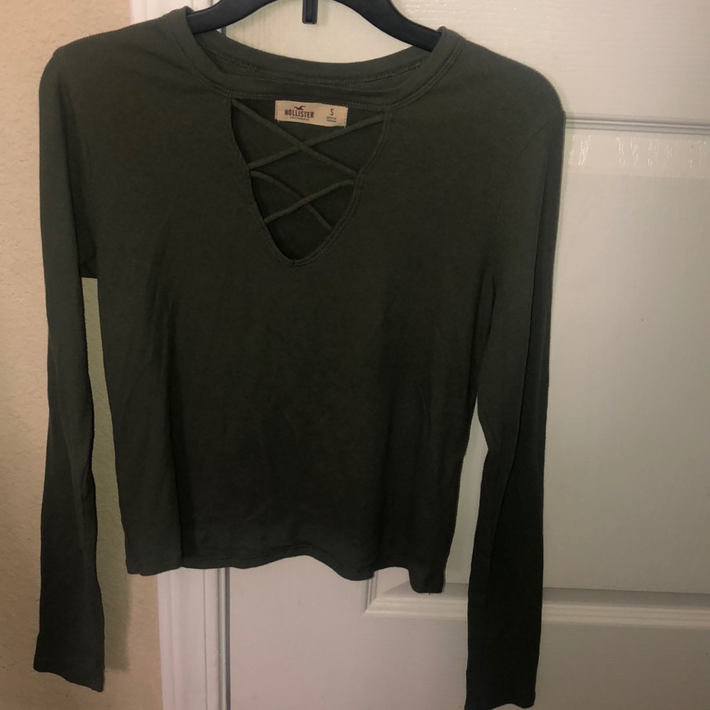 hollister strappy top